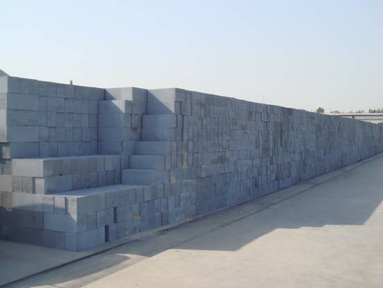 西安萬基加氣塊產(chǎn)品相冊 中國建材第一網(wǎng)技術(shù)開發(fā)引領(lǐng)建材行業(yè)創(chuàng)新